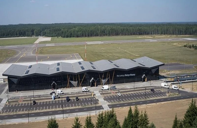 {Lipiec okazał się rekordowym miesiące dla Portu Lotniczego Olsztyn-Mazury.}